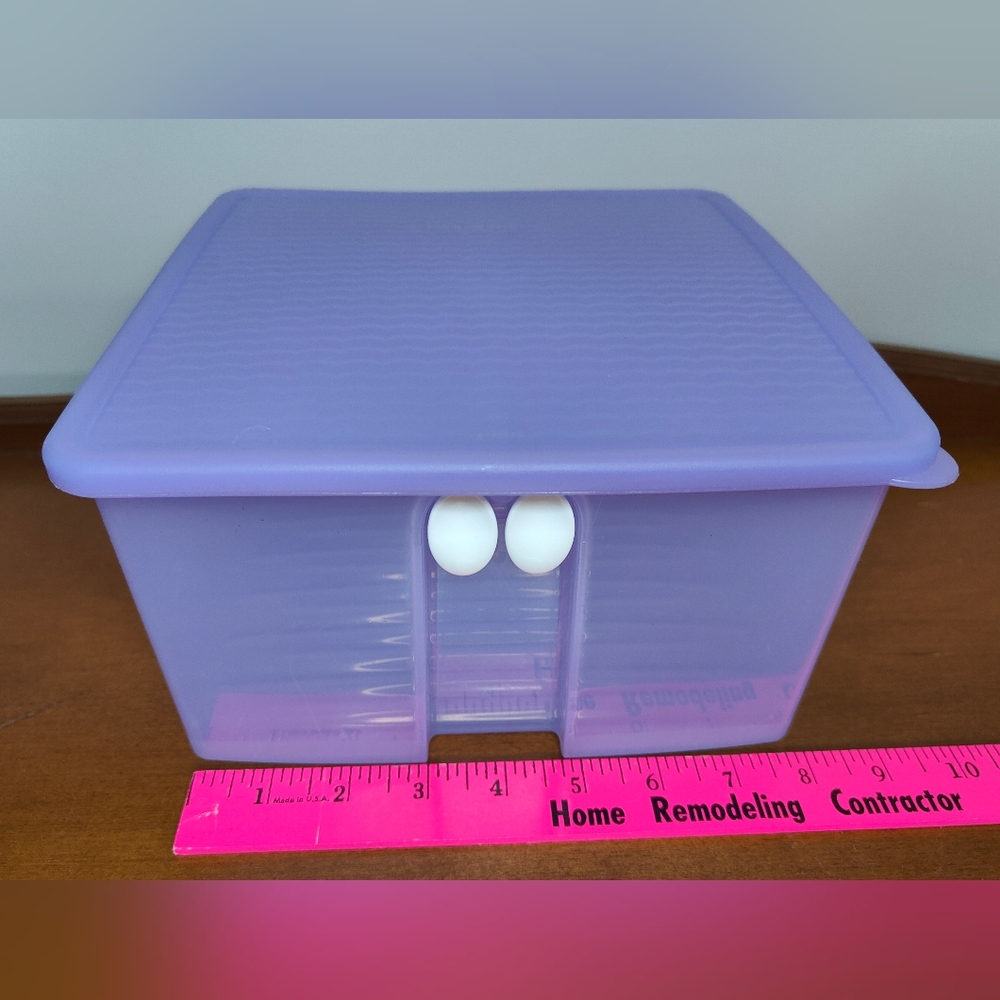 Tupperware Large Square FridgeSmart Container